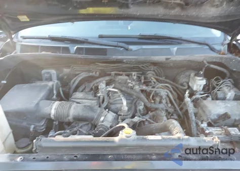 2013 Toyota Tundra Grade 4.6L V8 из США, поврежденный, VIN 5TFUM5F17DX042956